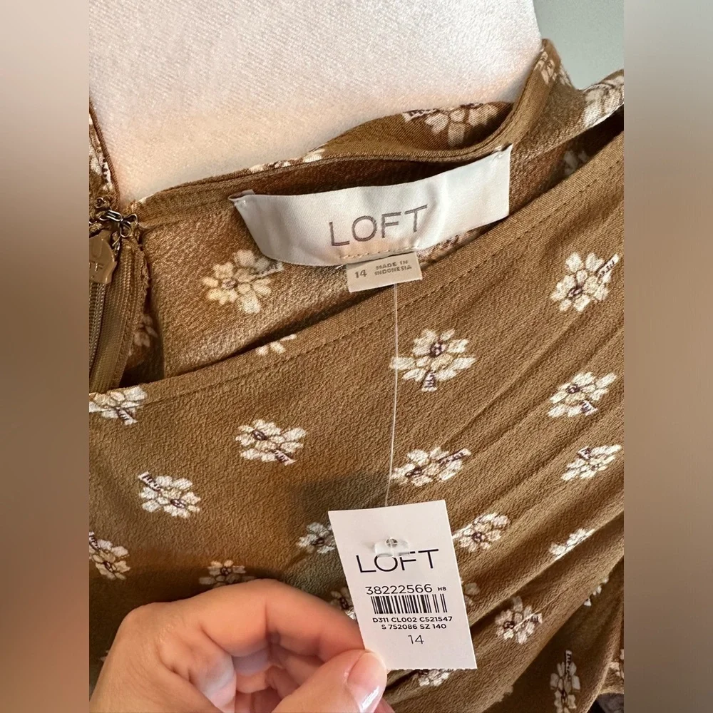 NWT 14 XL loft cream daisy peplum boho tank top shirt floral Ann Taylor - Picture 9 of 11